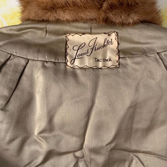 Genuine MINK Cropped Jacket (Sz L) - Picture 6 of 10